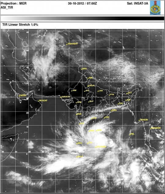 Cyclone Nilam: South India on High Alert, Twitter Confused
