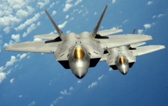 f22_rapto_deadliest_fighter_jets_1365480055_540x540.jpg