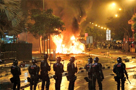 Post-Riot, Singapore Cautions Migrants | Asia | www.