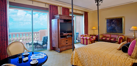 ROYAL TOWERS BRIDGE SUITE ROYAL TOWERS BRIDGE SUITE