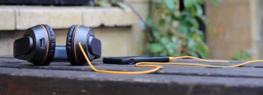 OnBeat Solar Headphones