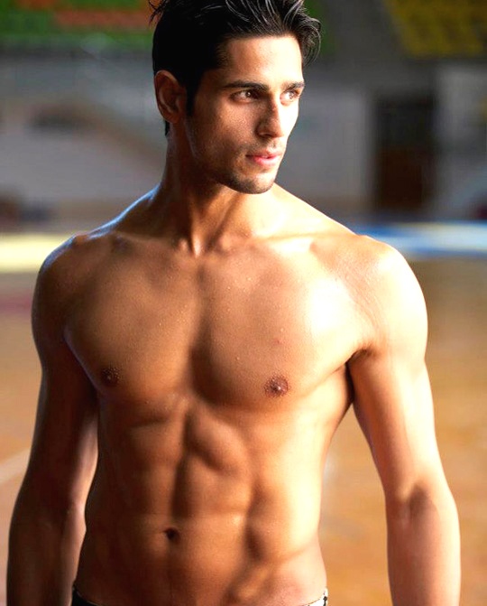 Sidharth Malhotras Hot Fashion Fundas