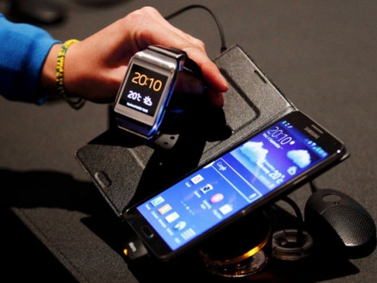 Samsung Galaxy Note 3 and Samsung Galaxy Gear