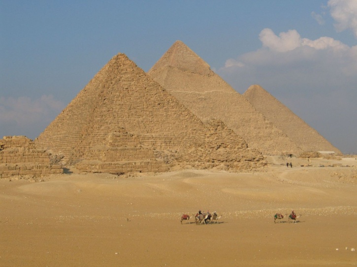 Pyramids of Giza Pyramids of Giza