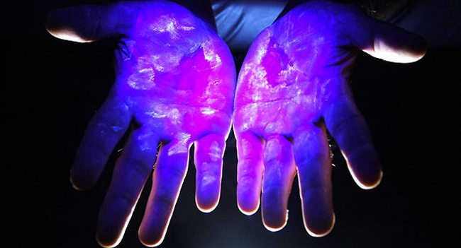 hands