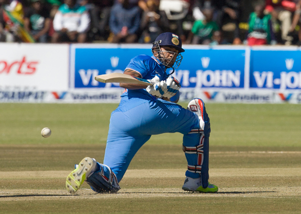 Stuart Binny reverse sweeps Stuart Binny reverse sweeps