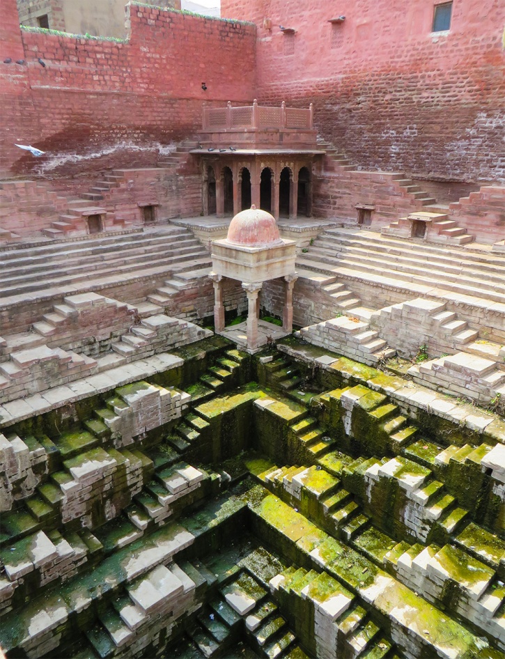 Stepwell