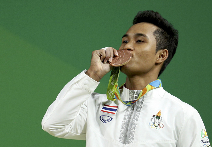 Thai weightlifter Thai weightlifter
