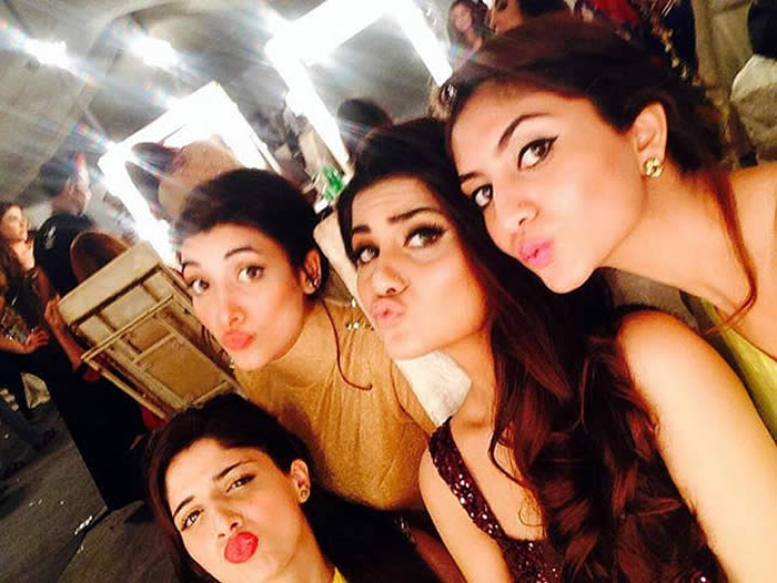 Under A Conservative Regime Pakistan S Teens Are Defiant But Too Scared To Post Duckface