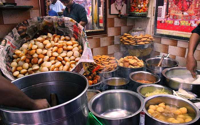 13 Stalls Around India You Have To Eat Golgappas At At Least Once In