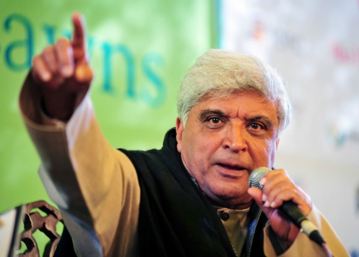 Javed Akhtar Strongly Condemns Pakistani Artists For Being Silent About