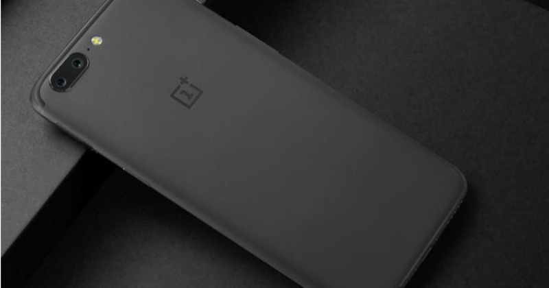 The OnePlus 5 Is Being Hailed As The Phone To Buy Right Now. Is It Really Worth All The Hype? The OnePlus 5 Is Being Hailed As The Phone To Buy Right Now. Is It Really Worth All The Hype?