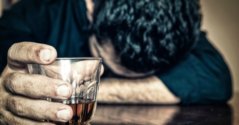 scientists-say-no-alcohol-isn-t-to-blame-for-you-being-annoying-when