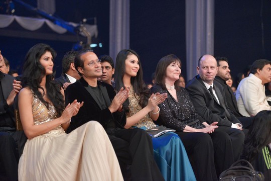 Official Thread Miss World 2012- Yu Wenxia- People's Republic of China - Page 5 Ff19inside_1358753113