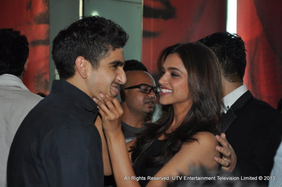 Ranbir Deepika At YJHD Trailer Launch Indiatimes