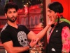 Shahid Kapoor on the sets of Comedy Nights With Kapil Shahid Kapoor on the sets of Comedy Nights With Kapil