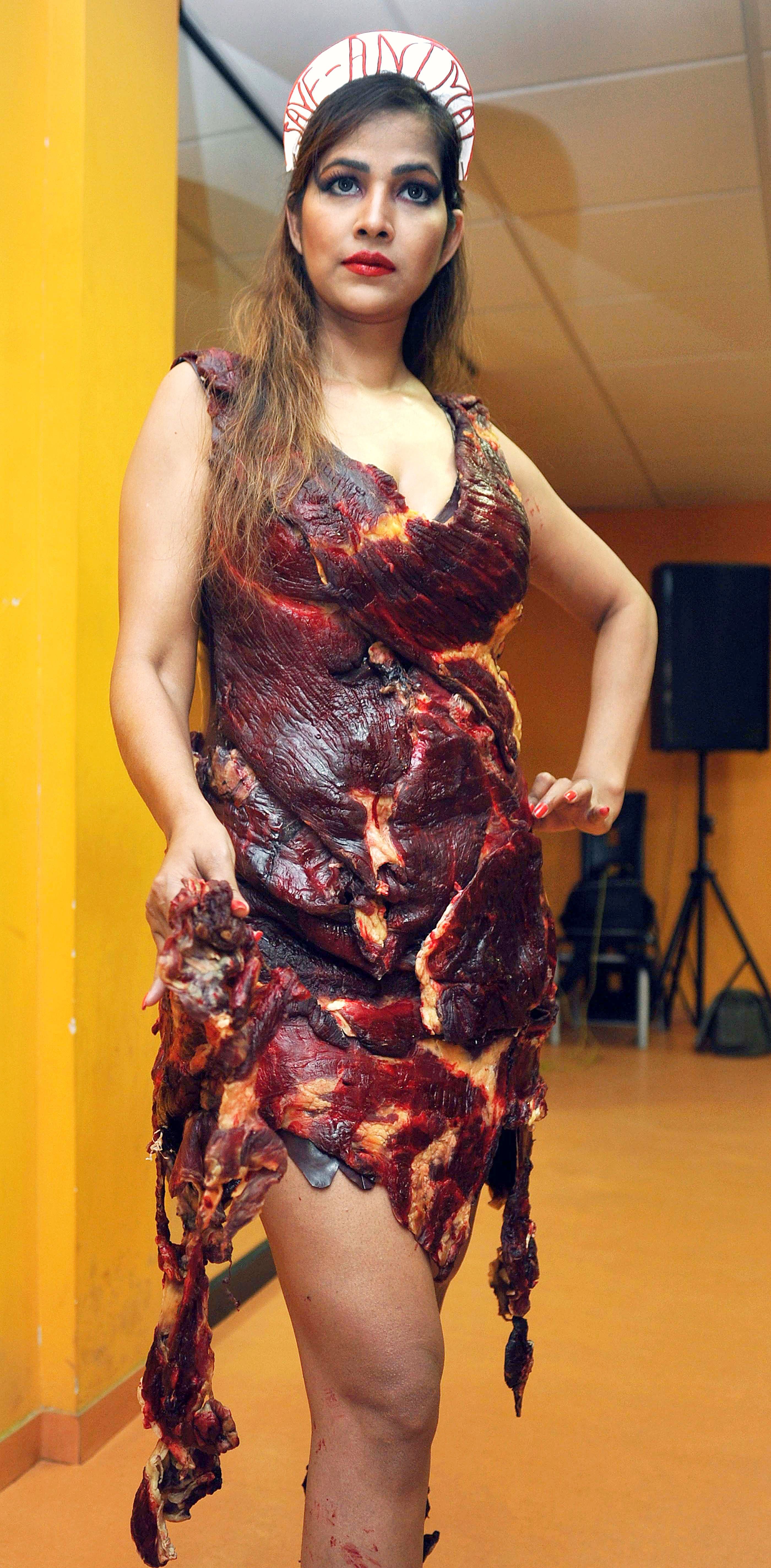 Wannabe Actress Tanisha Singh Wears Meat Dress Like Lady Gaga's, Makes Us Gag!