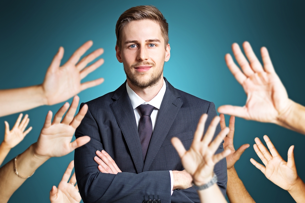 10 Types of People Who Are Most Popular at Work - Indiatimes.com