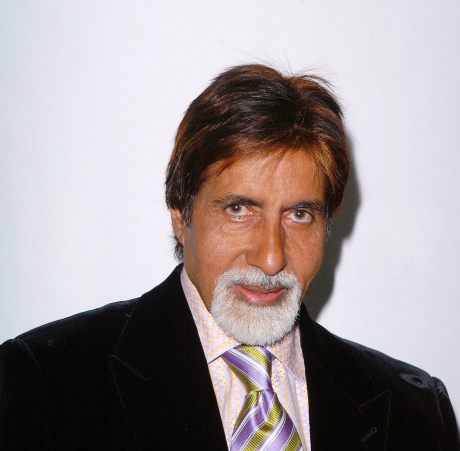 Big B remembers mother on birth anniversary - Indiatimes.com