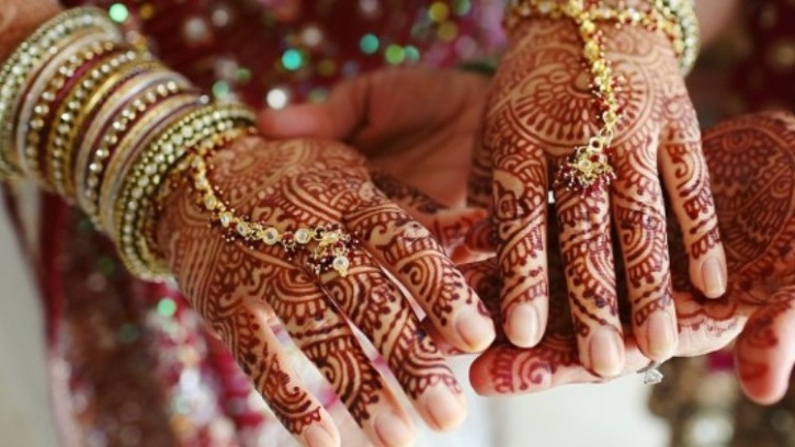 15 Scientific Reasons Behind Popular Hindu Traditions