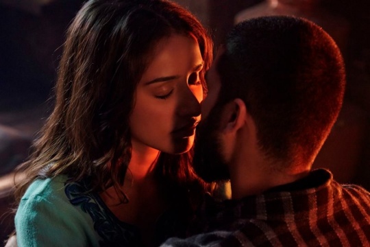 Shahid Kapoor and Shraddha Kapoor in Haider