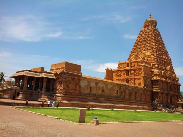 brihadeswara temple