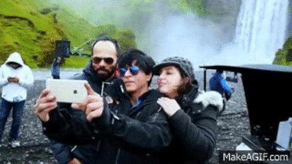 Dilwale Selfie
