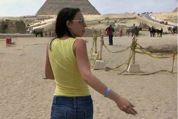 A Porno Shot Near The Pyramid Goes Viral Egypt Govt Goes
