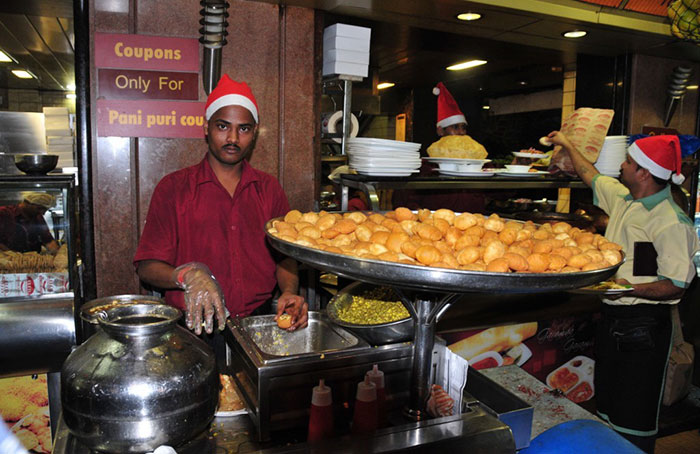 13 Stalls Around India You Have To Eat Golgappas At At Least Once In