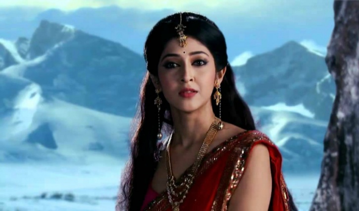 Tv S Former Parvati Aka Sonarika Bhadoria Lashes Out At People For Their Hypocritical Behavior