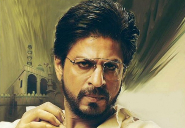  Shah Rukh Khan Has Shed His Macho Bearded Look For A 