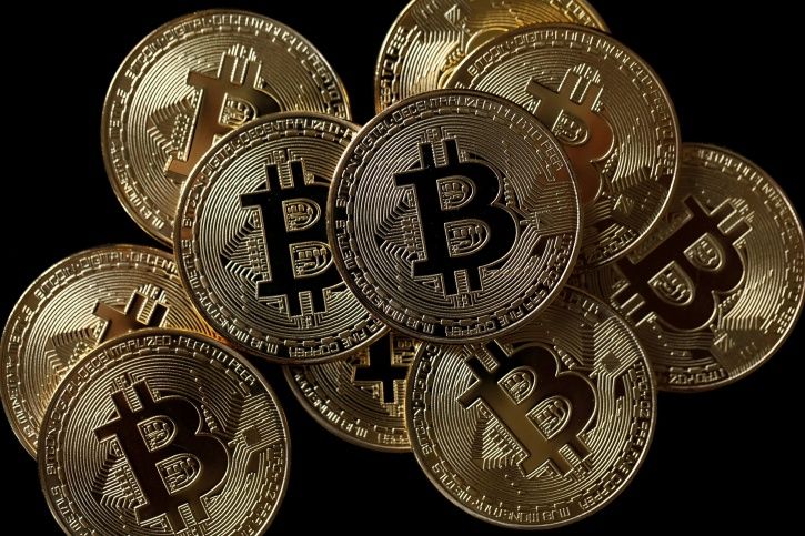 bitcoin fake money