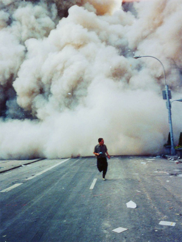 20 Chilling Images From The 9/11 Attacks That You've Probably Never ...