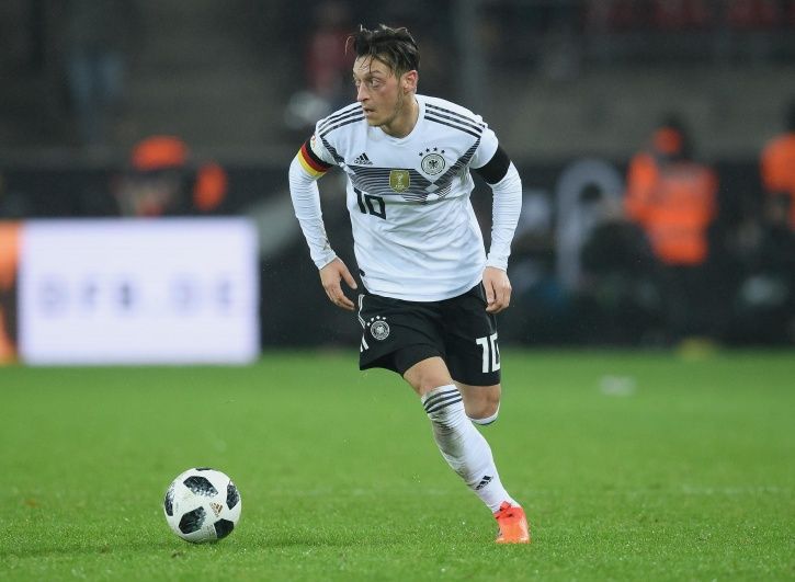   Mesut Ozil left the German team because of beig from an immigrant family 