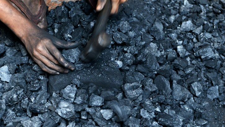coal worker in india