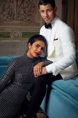 Dare to bare: 7 Bollywood movies that showed NUDITY - Indiatimes.com