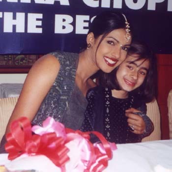 Priyanka Chopra's UGLY Photos - Indiatimes.com