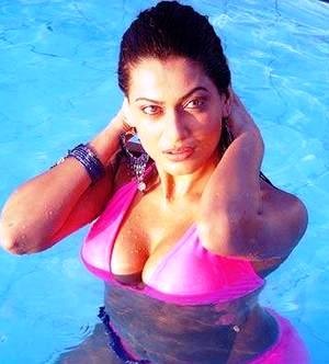 Indian girl beauties, young and old lesbian pictures