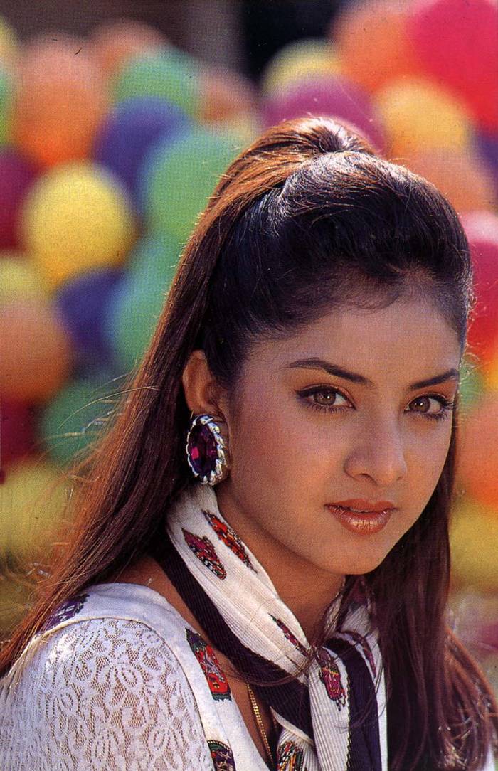 Divya Bharti - Indiatimes.com