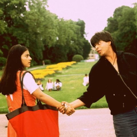 romeo&juliet — of india ♡ - Página 7 1448870453-shahrukh-khan-and-kajol-ddlj-image