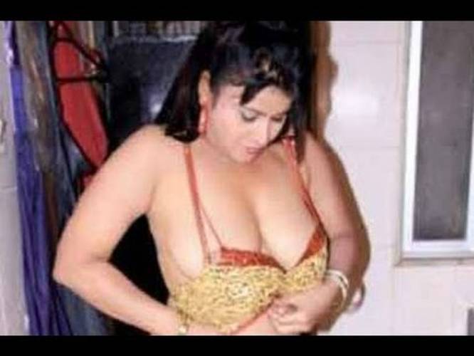 Bollywood Dirtiest Wardrobe Malfunctions Part I