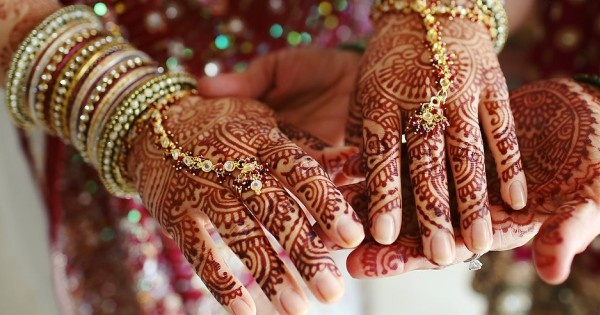 15 Scientific Reasons Behind Popular Hindu Traditions