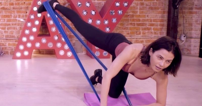 Jenna Dewan’s Dance Cardio Workout For Busy Mom’s Is Super Effective ...