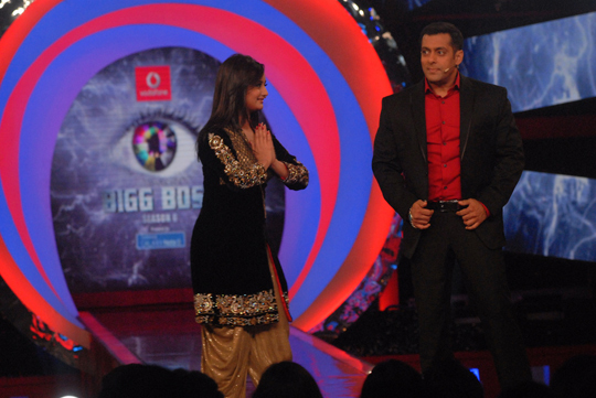 Bigg Boss 6 Rashmi Desai Meets Salman