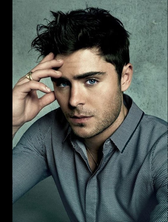Zac Efron's Magazine Shoot: Hot Photos - Indiatimes.com