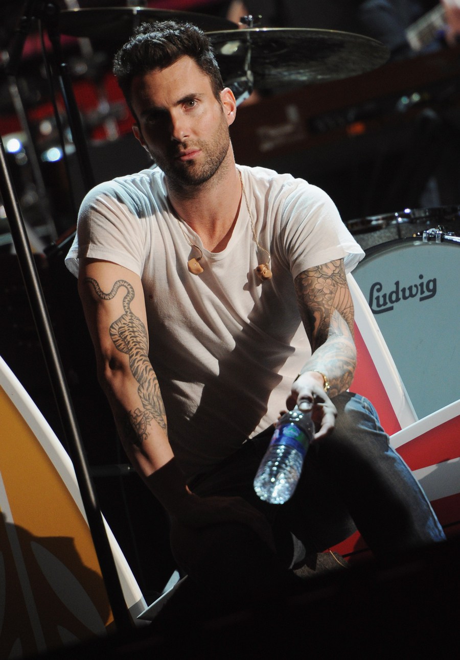 Drool Worthy Photos Of Adam Levine The Sexiest Man Alive Indiatimes Com