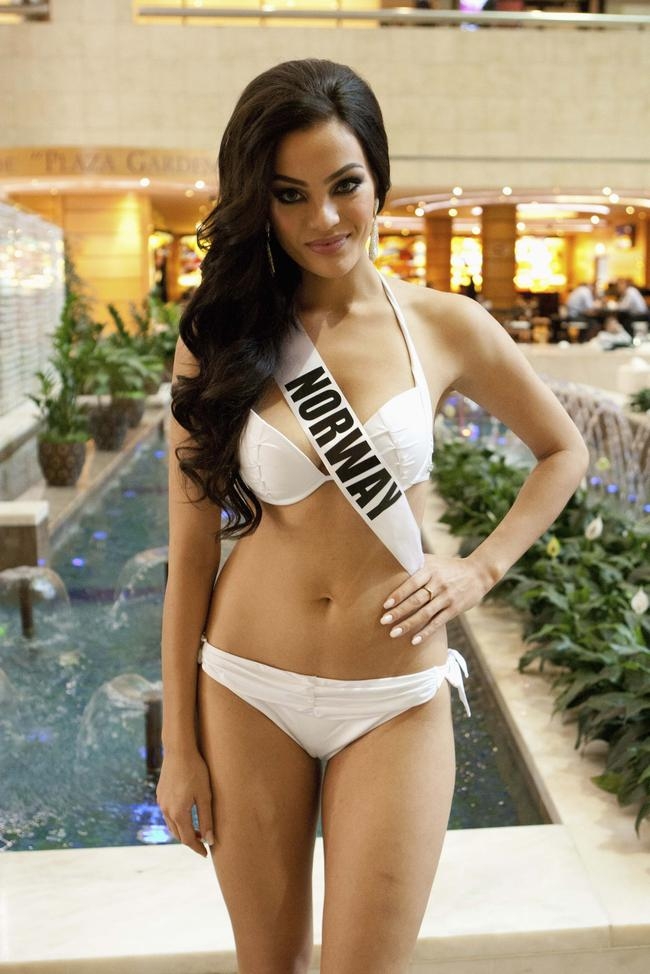 Miss Universe 2013 Girls In Hot Bikinis